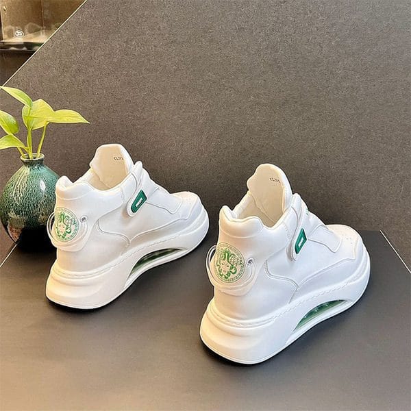 White Sneakers Men's Shoes Sports Trendy Versatile Spring Student Men's Shoes 2025 - Image 6